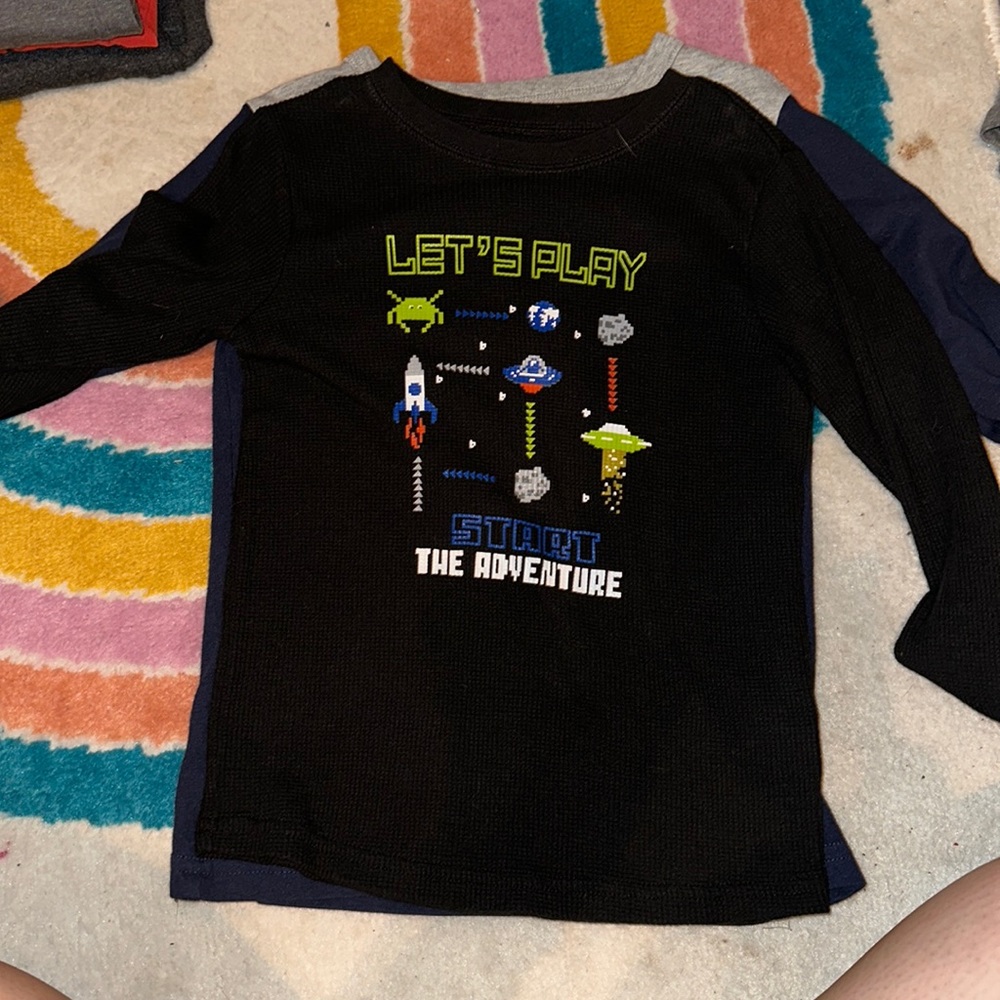 Boys 5T long sleeve